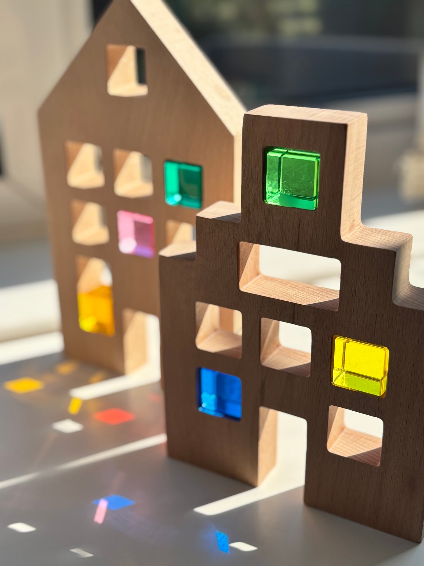 Wooden Window House with Acrylic Building Blocks (B)